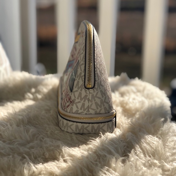 *Brand NEW* Aspen Travel Pouch - Picture 6 of 7